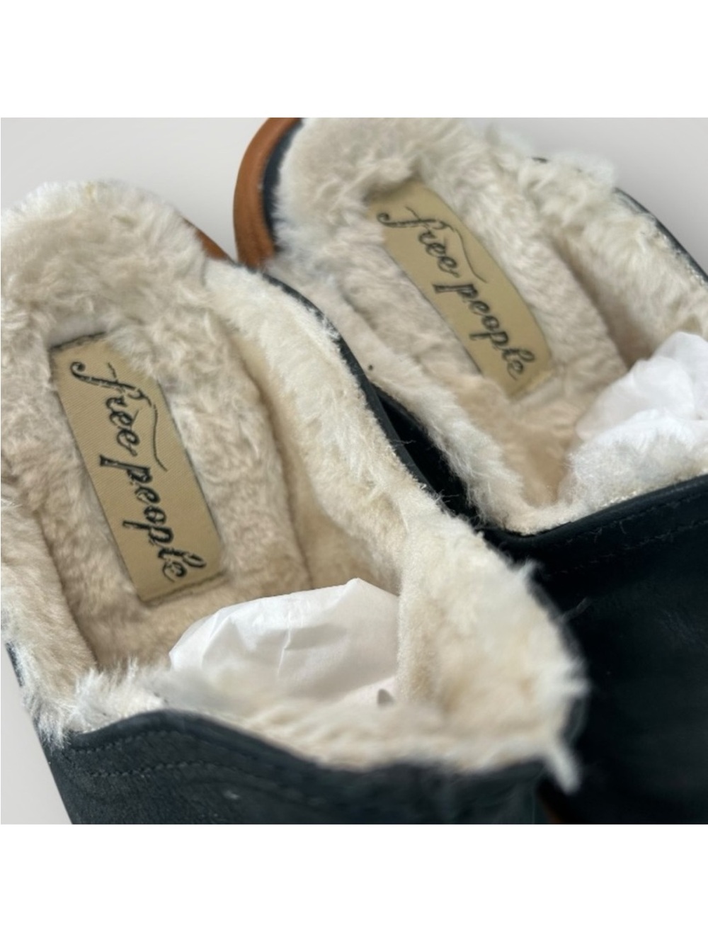 Free People James Platform Mule NWOB
Size 40/9.5 - Picture 12 of 13